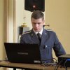 "Na skrzydłach orłów"